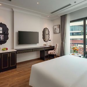 Suite City View